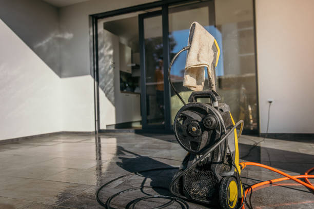 Best Gutter Cleaning  in Bolindale, OH